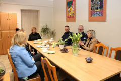 3.	Dyrektor IP dr hab. Paulina Forma, prof. UJK, Zastępca Dyrektora IP ds. ogólnych dr hab. Ilona Żeber-Dzikowska, prof. UJK, dr Monika Wojtkowiak oraz Przedstawiciele KWP w Kielcach