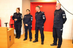 4.	Aspirant sztabowy Małgorzata Sałapa-Bazak, podkomisarz Sylwia Sobczyńska, Komisarz Mariusz Szajkowski, Aspirant sztabowy Łukasz Chmielewski