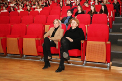 8.	Dyrektor IP dr hab. Paulina Forma, prof. UJK, Zastępca Dyrektora IP ds. ogólnych dr hab. Ilona Żeber-Dzikowska, prof. UJK, dr Małgorzata Krawczyk-Blicharska oraz Studenci WPP