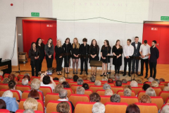 225 – prof. Ewa Robak  wraz z zespołem wykonawców (Sylwia Bartkiewicz, Patrycja Duda, Zuzanna Gadowska, Sylwia Grunt, Agata Korban, Marta Koszacka, Karolina Linowska, Agata Paździerska, Magdalena  Surma, Aleksandra Wojciechowska, Dorota Ząbek, Patryk Bańkowski, Paweł Sitkowski, Wojciech  Janocha, Wiktor Michalczyk)