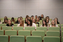 2. Słuchacze sesji studenckiej.
