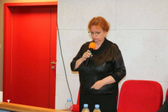 13. Prof. Ilona Żeber-Dzikowska przewodniczy II części sesji plenarnej.