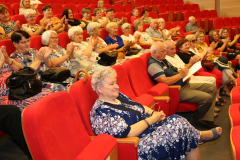 7. Seniorzy biorący udział w wykładzie
