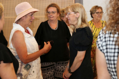 16. Prof. B. Gawdzik, prof. I. Żeber-Dzikowska i seniorzy