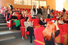 Nauczyciele edukacji przedszkolnej pełniący funkcje koordynatorów w placówkach realizujących projekt Dwujęzyczne Przedszkolaki: Magdalena Graba, Monika Przytuła, Anna Dzierzgwa, Ewa Dąbrowska