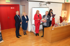 od lewej: Piotr Zimoch, Renata Bilska, Małgorzata Łakomiec, Sławomir Sobocki, Izabela Krzak – Borkowska