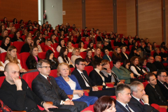 Uczestnicy uroczystości – pracownicy Wydziału Pedagogiki i Psychologii oraz studenci