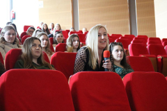 Pytanie zadaje studentka V roku PPW Aleksandra Lodzińska