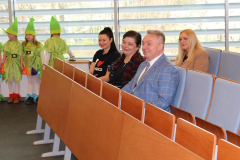 Prodziekan Wydziału Pedagogiki i Psychologii Uniwersytetu Jana Kochanowskiego w Kielcach, dr Beata Bugajska-Jaszczołt, Kamila Drezno, mgr Jolanta Gadowska Dyrektor Publicznego Przedszkola Nr 1 Tęcza w Łagowie, mgr Paweł Marwicki Burmistrz Miasta i Gminy Łagów