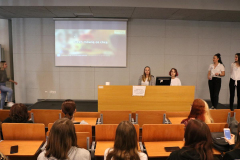 Studentki Wydziału Pedagogiki i Psychologii Uniwersytetu Jana Kochanowskiego w Kielcach, uczestnicy Dnia Otwartego WPP