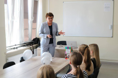 Pani prof. Małgorzata Żytko uczestniczy w wywiadzie ze studentami na temat jej nauczycielskiej transgresji