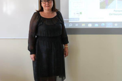Dr Aldona Kopik (UJK) podsumowuje konferencję wystąpieniem pt. Teoria inteligencji wielorakich inspiracją do zmiany w działaniu nauczycieli wczesnej edukacji