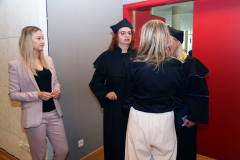 008 od lewej mgr Katarzyna Bartkowska prof. Ilona Żeber-Dzikowska prof. Paulina Forma