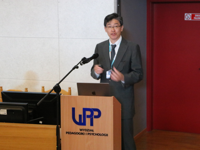 Wykład Prof. Makito Yurity (National Institute for School Teachers and Staff Development	Japan)