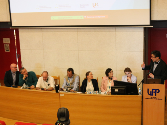 Panel dyskusyjny, przewodniczy: prof. Makito Yurita 