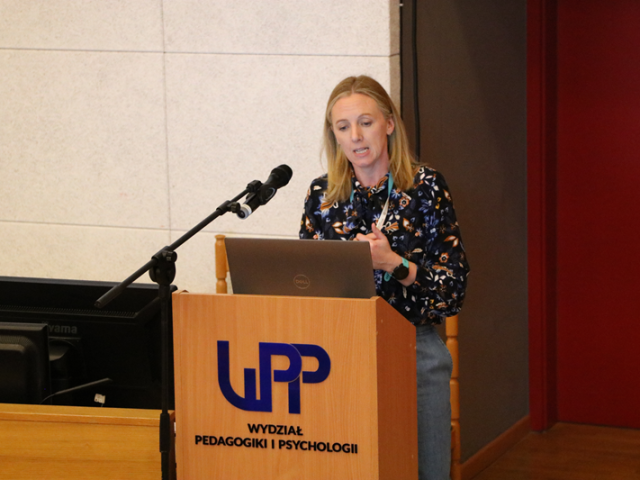 Panel anglojęzyczny, przewodniczy: prof. Ann-Marie Young  (Uniwersytet w Limeryku, Irlandia)