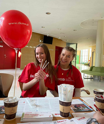 Wolontariusze fundacji DKMS