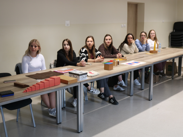 Studentki UJK na warsztatach 