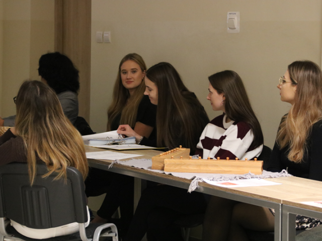 studentki UJK na warsztatach