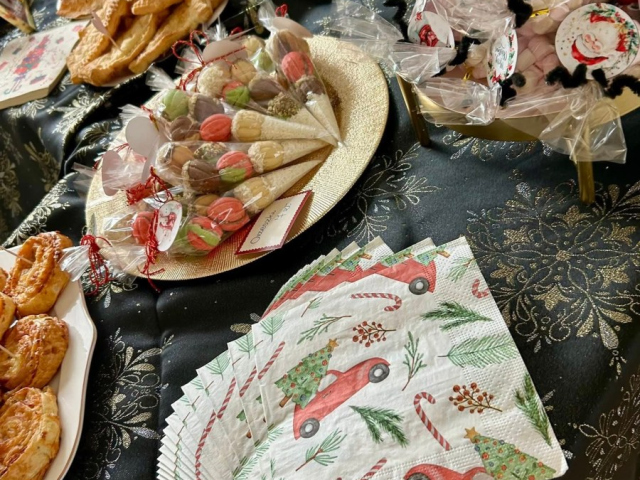 Wypieki przygotowane przez członkinie Studenckiego Koła Naukowego „Elementarni”