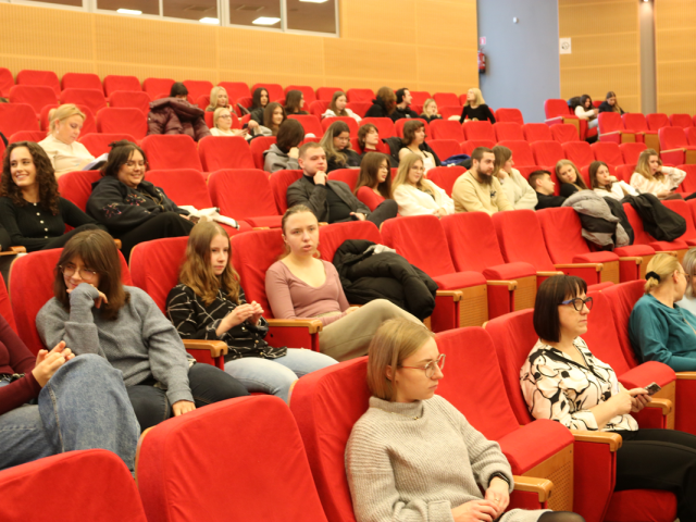 2512-F005-05-IMG_5893_1200x800