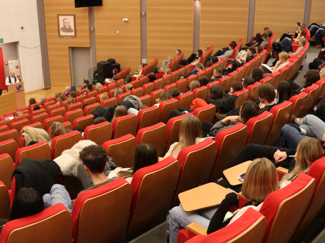 2512-F010-10-IMG_6021_1200x800