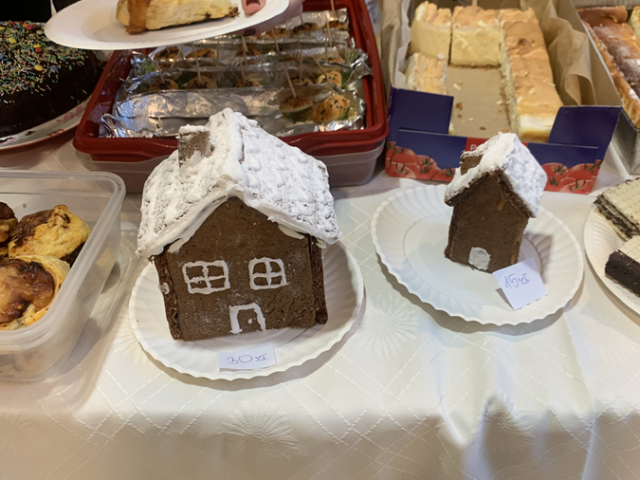 Wypieki przygotowane przez Studenckie Koło Naukowe "DO DZIEŁA!"