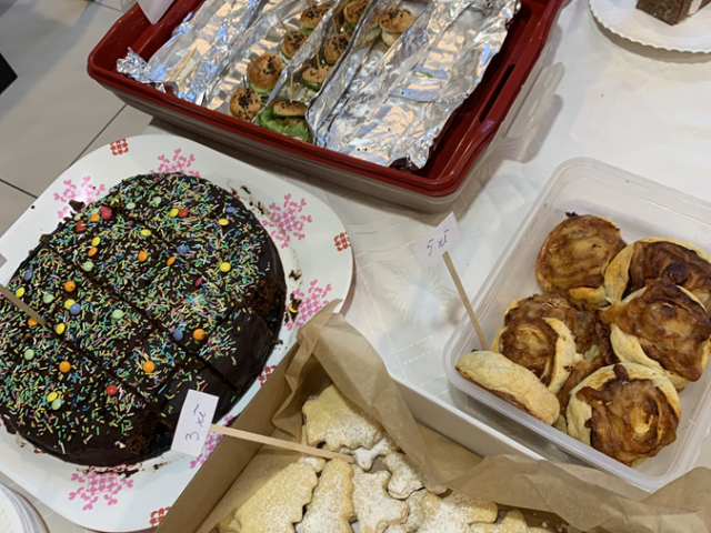 Wypieki przygotowane przez Studenckie Koło Naukowe "DO DZIEŁA!"