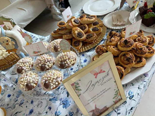 10- przygotowane wypieki przez członkinie SKN „Elementarni”