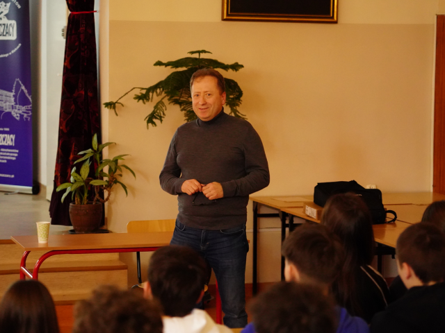 2603-F001-DSC01793_1200x800