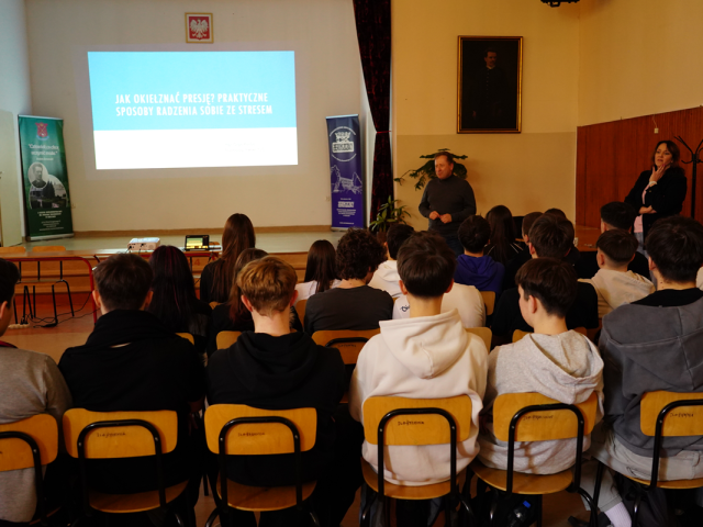 2603-F002-DSC01794_1200x800