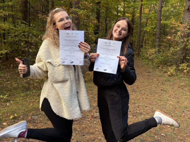 038-Studentki-pedagogiki-przedszkolnej-i-wczesnoszkolnej-podczas-warsztatow-na-Stadionie-Lesnym