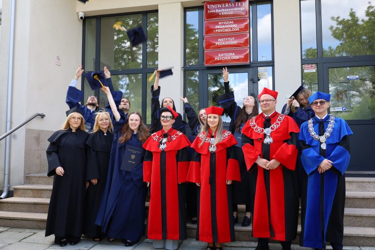 Z dumą w przyszłość! Graduacja 2026 na Wydziale Pedagogiki i Psychologii UJK